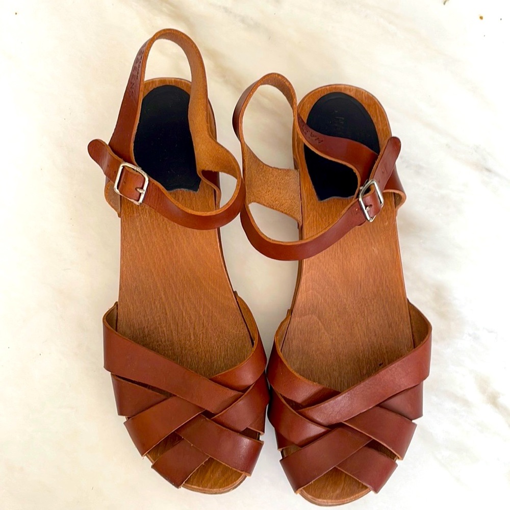 Swedish Hasbeens braided leather low heel sandals - size 39